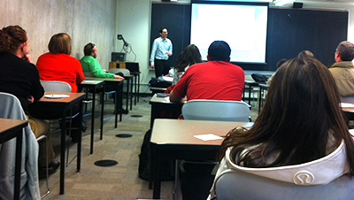 Professor Micah Stickel leads a session on the inverted classroom at OAPT 2014.