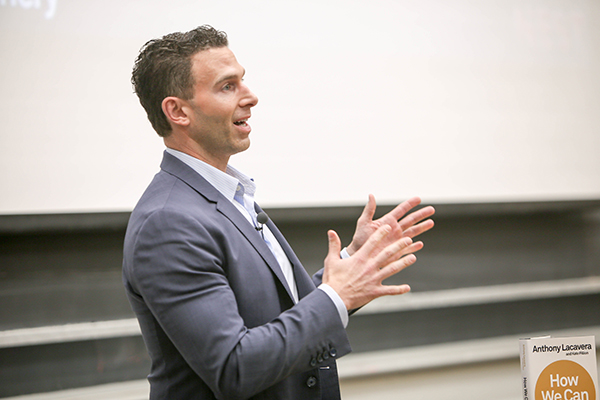 U of T Engineering alumnus Tony Lacavera (CompE 9T7) addresses aspiring entrepreneurs as part of startup accelerator The Entrepreneurship Hatchery’s speaker series, Nov. 23, 2017. (Credit: Tristan Cannon-Sherlock)