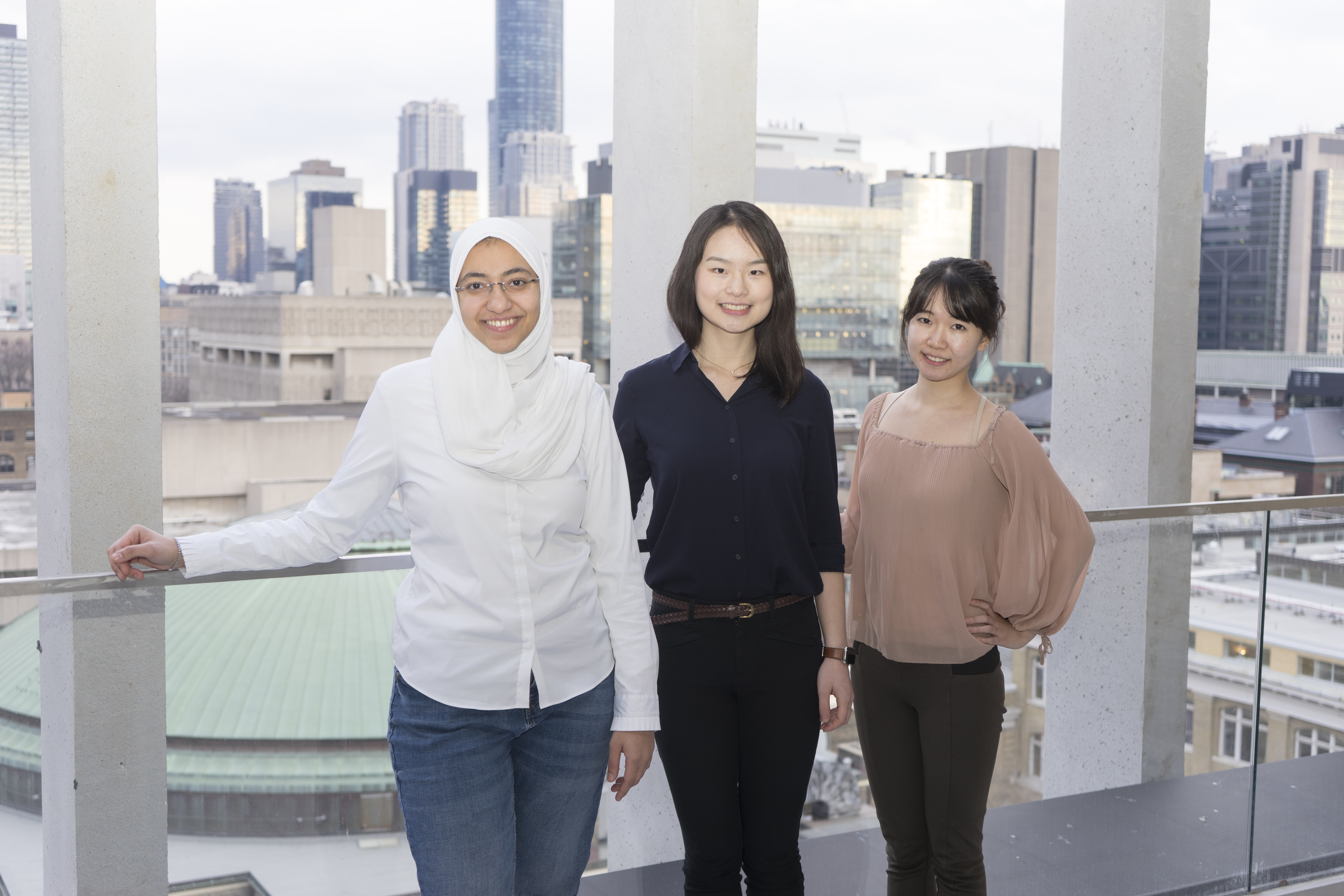 ECE Master’s students Salma Emara, Serina Tan and Yan Fu (from left) have been named Vector Scholars  
