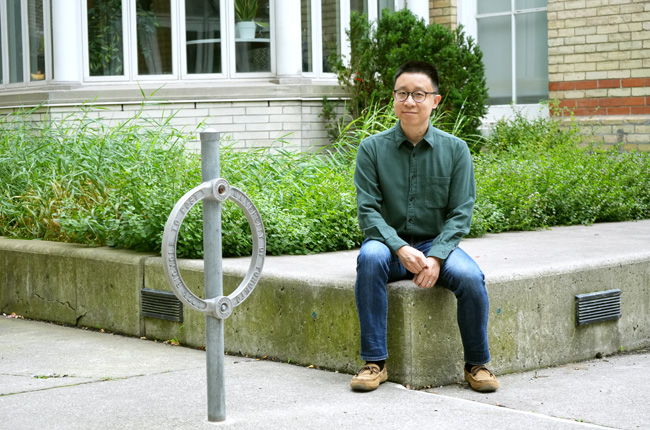 ECE PhD candidate Yan Li (pictured), along with his supervisor Professor Willy Wong, built an online simulator showing the progression of glaucoma. The simulator is based on a data-driven model they developed that takes into consideration the physiological mechanism of the eye. (Photo: Matthew Tierney)